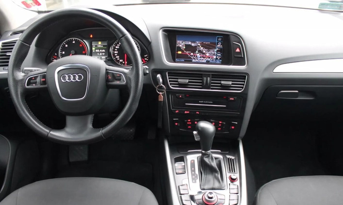 Audi Q5 cena 57000 przebieg: 238000, rok produkcji 2012 z Kraków małe 29